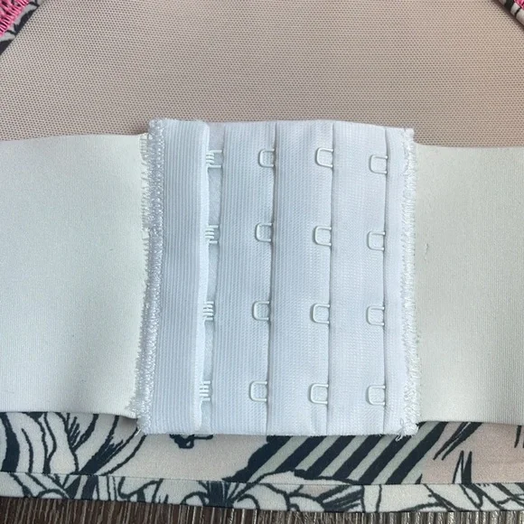 🧵Stella McCartney Adidas sports bra *Altered! chrysanthemum white black pink - Picture 4 of 11